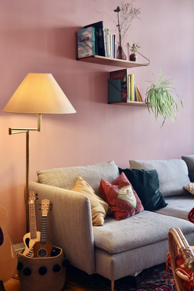Wohnzimmerbeleuchtung Stehlampe Gold Warmweiss Rosa