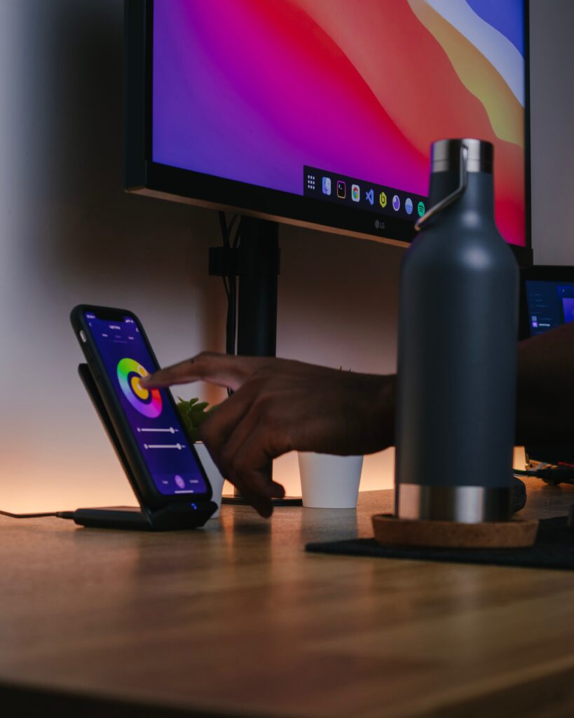 LED-Streifen an Strom anschließen: Anleitung & Tipps