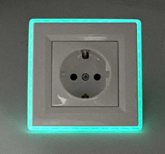 4 x im Dunkeln leuchtende Rahmen Schneider Electric Asfora Steckdosen Schalter