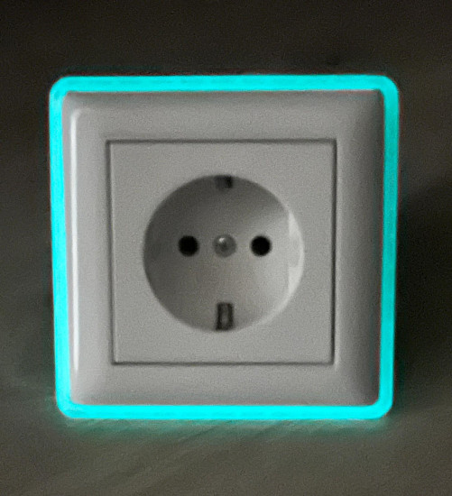 4 x im Dunkeln leuchtende Rahmen GIRA Standard 55 Steckdosen Schalter