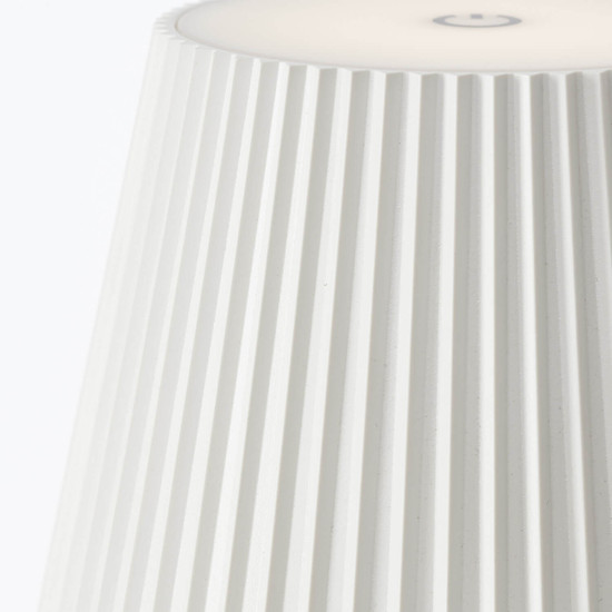 Brilliant Macobo LED Außenstandleuchte 125cm 3,4W Warmweiß IP54 Weiß Matt G40445/75