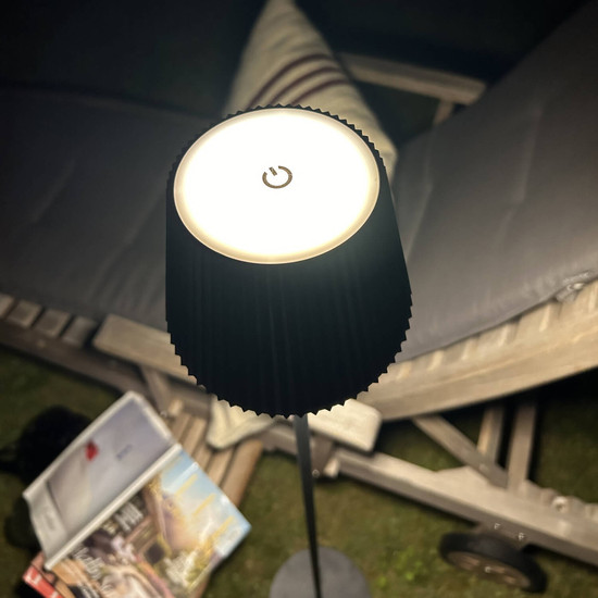 Brilliant Macobo LED Außenstandleuchte 125cm 3,4W Warmweiß IP54 Schwarz Matt G40445/76