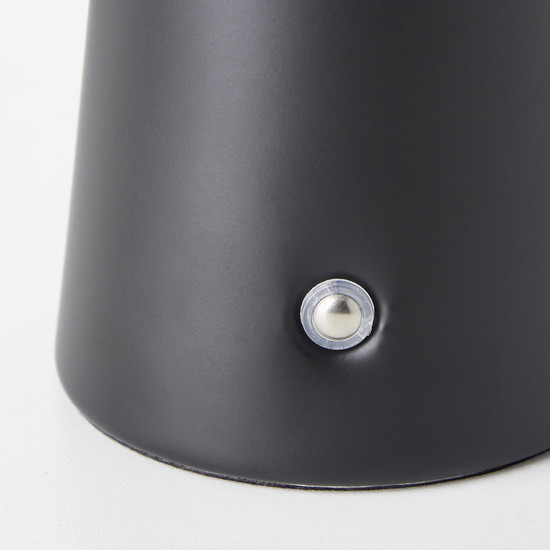 Brilliant Muffin LED Außentischleuchte 18,5cm 3W Warmweiß IP44 Schwarz Matt USB G40895/76
