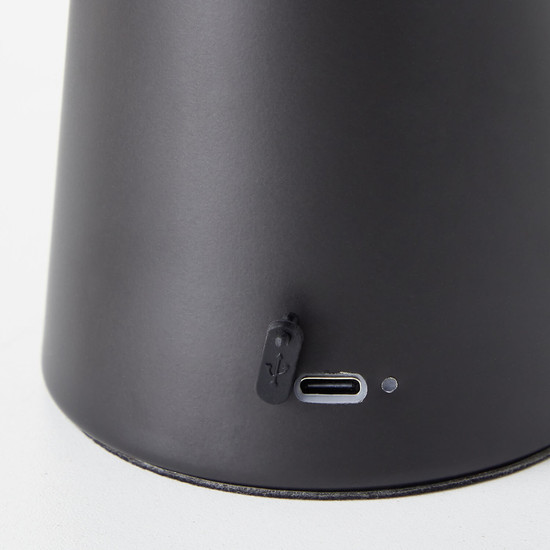 Brilliant Muffin LED Außentischleuchte 18,5cm 3W Warmweiß IP44 Schwarz Matt USB G40895/76