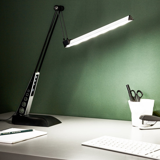 Brilliant Jaap LED Schreibtischleuchte 10W Tageslichtweiß Schwarz Chrom G92734/06