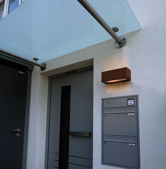 Deko-Light Wandaufbauleuchte Rilongo B, E27, max. 18W, braun, IP54 730331