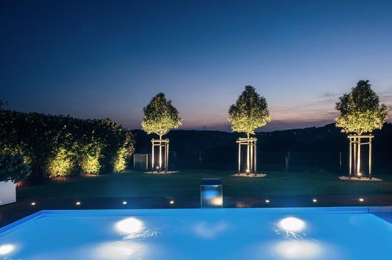 Deko-Light Boden- / Wand- / Deckenleuchte Colt 15W COB, Warmweißschwarzgrau, IP65 732109