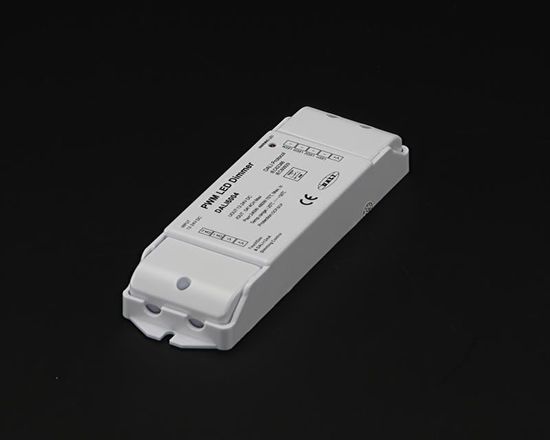 Deko-Light Controller, DALI PWM Dimmer CV 4CH, 12/24V, 5A/Kanal, DT6, dimmbar DALI-Bus nach IEC 62386 DALI 48W 843010