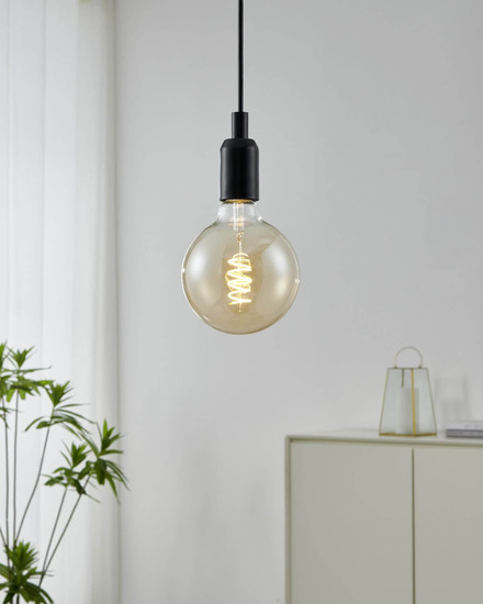 Eglo LED Lampe E27 G125 8W 806lm warmweiss 2700K Amber 110371