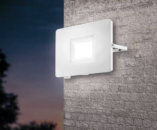 Eglo 33155 FAEDO 3 LED Außen-Wand-/Deckenleuchte 53W Weiss Tageslichtweiss IP65