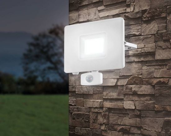 Eglo 33159 FAEDO 3 LED Außen-Wand-/Deckenleuchte 53W Sensor Weiss Tageslichtweiss IP44