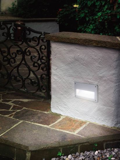 Eglo 88575 ZIMBA E14 Außen-Ein-/Aufbauleuchte 227x127mm Silber Weiss IP44