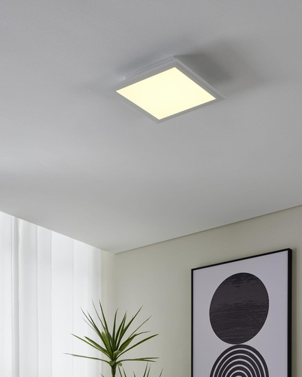 Eglo LED Deckenleuchte Salobrena-Z Smart dimmbar 15,3W CCT warm-/tageslichtweiss 2700-6500K Zigbee Weiss Aluminium 30x30cm 900044