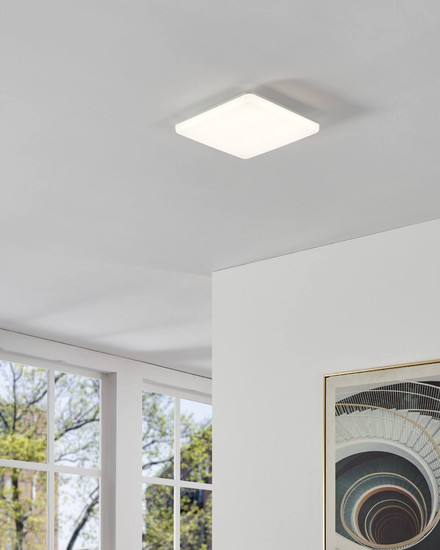 Eglo LED Deckenleuchte Castagneto 20W CCT warm-/neutral-/tageslichtweiss 2700/4000/6500K IP54 Weiss 31x31cm 901534
