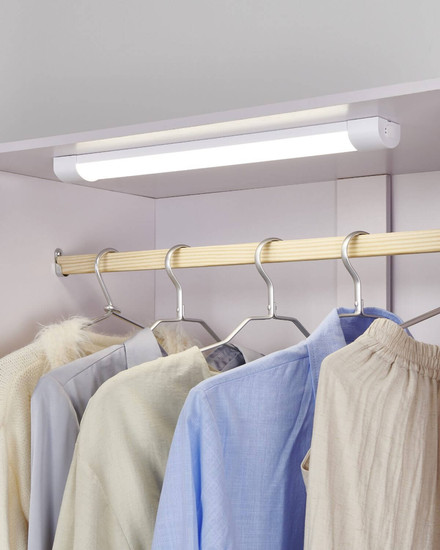 Eglo LED Unterbauleuchte Stracca 16W CCT warm-/neutral-/tageslichtweiss 2700/4000/6500K Weiss 47x6cm 902008