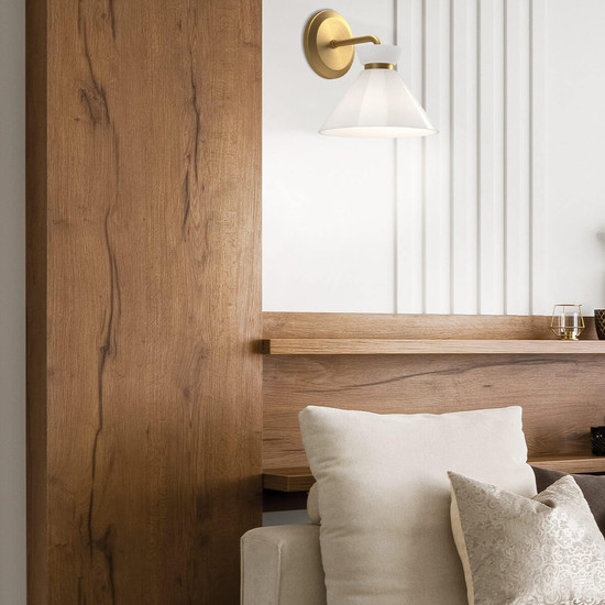 Elstead Halston Wandleuchte E14 Gebürstete Goldoptik Opal