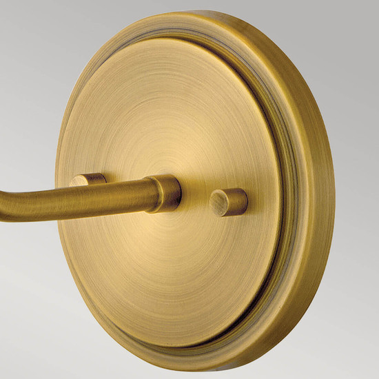 Elstead Clarke Wandleuchte E27 Dunkles Messing und Leinenschirm elfenbeinfarben Grauweiß