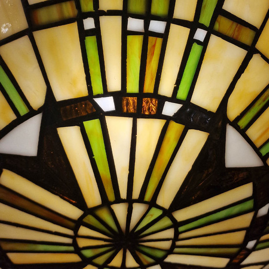 Elstead Reed Deckenleuchte E27 2-fach Valiant Bronze und Kunstglas-Schirm Kunstglas