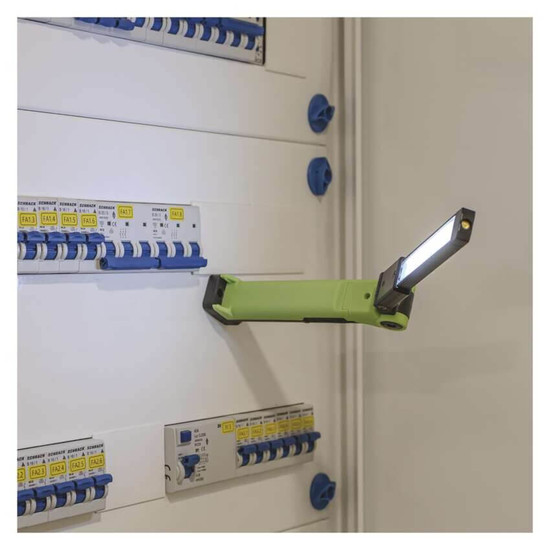 Emos LED Arbeitsleuchte 750lm Akku Grün-schwarz P4540