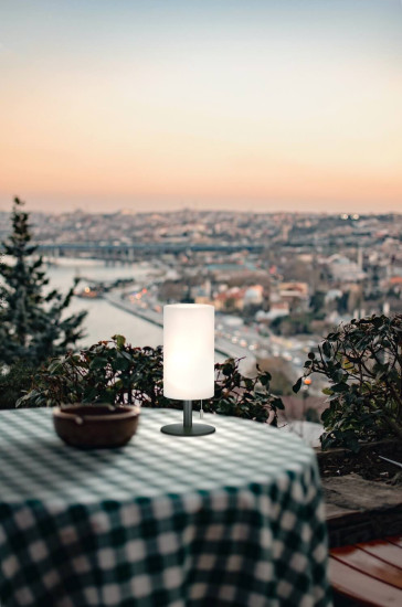 FHL Larino LED Akku-Außenleuchte USB 1,5W RGB-Farbsteuerung dimmbar 28cm IP44 850246