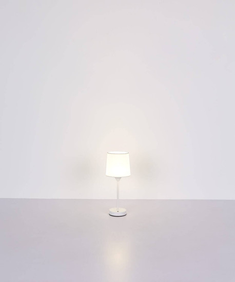 Globo LED Tischleuchte Lunki 2,5W dimmbar Akku CCT warm-/neutral-/tageslichtweiss Weiß matt Metall Textil Ø14cm