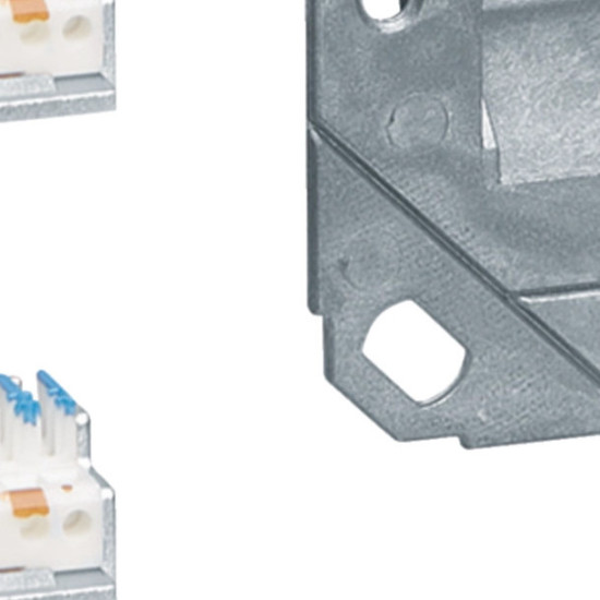 Hager GMKSRJ45C6A3 Anschluss Modul 3x RJ45, Cat.6a, für Zentralscheibe UAE 3-fach, hfr