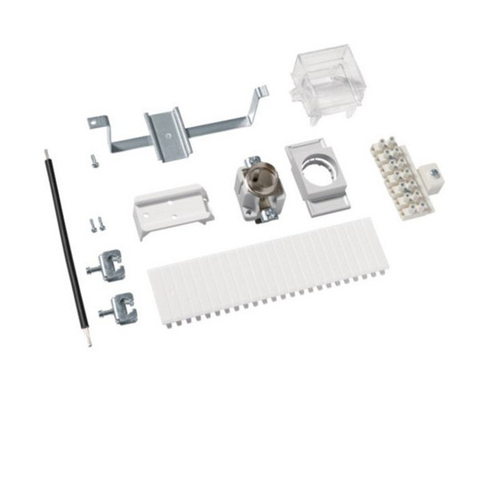 Hager ZY3TR Bestückungspaket, universZ, für SG-Platz für Sa.-schienen, Spg.-versorg.mit DII