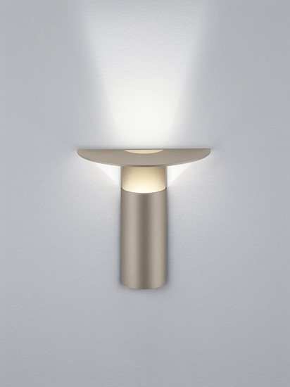 Helestra VIYA LED Wandleuchte 13W dimmbar 90Ra warmweiss Coffee Aluminium