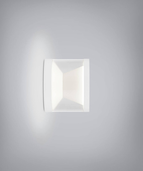 Helestra PORO LED Wandleuchte 7W dimmbar 90Ra warmweiss Mattweiß Aluminium klar