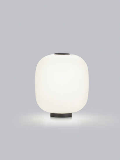 Helestra MILO LED Tischleuchte 18W dimmbar 90Ra warmweiss Mattschwarz Aluminium Opalglas satiniert