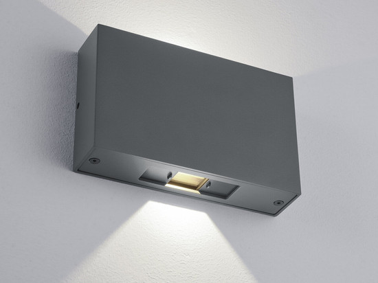Helestra PARI LED Wandleuchte 6W IP65 90Ra Steuerbare Lichtfarbe, warmweiss schwenkbar Graphit Aluminium Glas klar