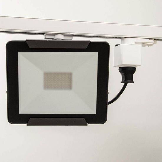 ISOLED 3-Phasen Adapter mit Schutzkontaktstecker, weiß, inkl. 6A Sicherung