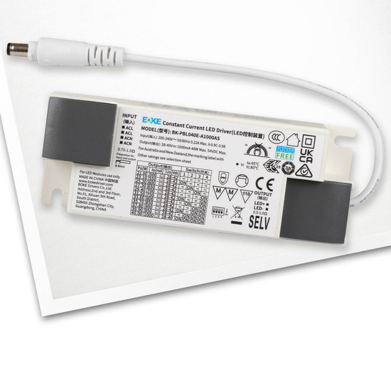 Isoled LED Panel Backlight Line 625, UGR<19 8H/8H, CRI 90, 36W, 6500K, kaltweiß, PowerSwitch 21-40W 116957