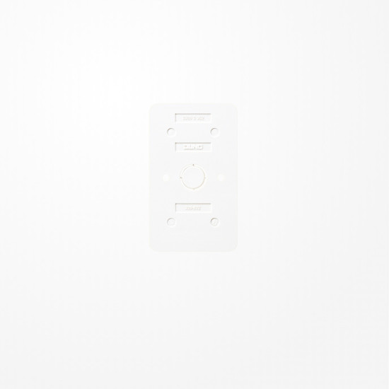 Jung 328-622WW Bodenplatte 2fach, AP 600, alpinweiß