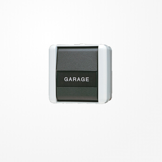 Jung 831NAW Taster, 1-pol. Schließer, mit Schriftfeld, IP 44, WG 800