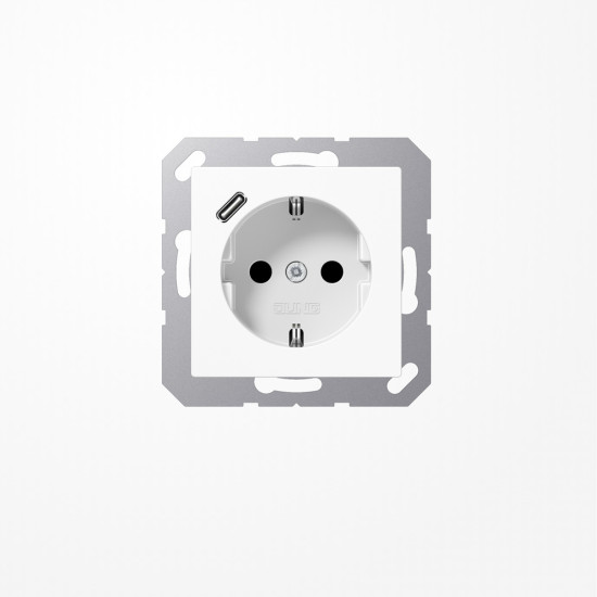 Jung A1520-18CWW SCHUKO-Steckdose 16 A, mit USB-Ladegerät 1xTyp C, SAFETY+, Serie AS/A, alpinweiß