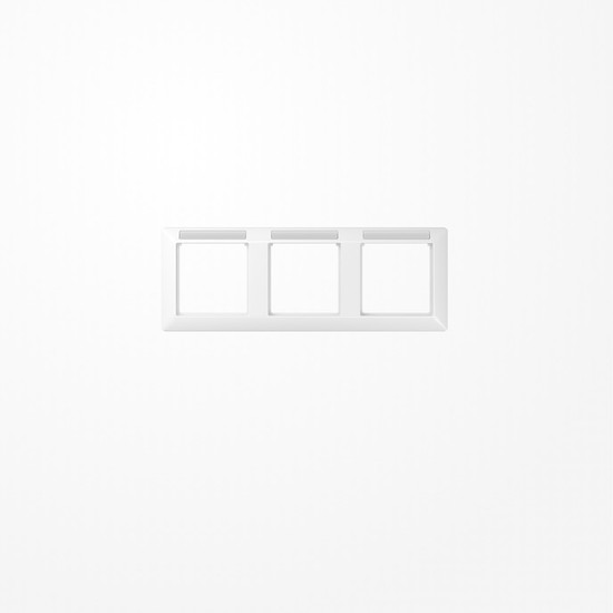 Jung AS5830BFINAWW Rahmen 3fach, mit Fenster (sprühnebeldicht), waagerechte Montage, Thermoplast, AS 500, alpinweiß