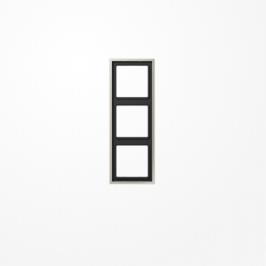 Jung ES2983 Rahmen 3fach, senkrechte und waagerechte Montage, LS 990, Edelstahl