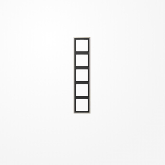 Jung ES2985 Rahmen 5fach, senkrechte und waagerechte Montage, LS 990, Edelstahl