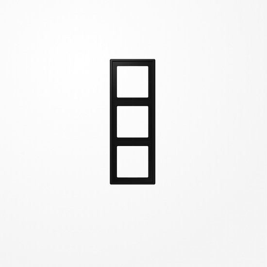 Jung LS983SWM Rahmen 3fach, senkrechte und waagerechte Montage, Duroplast lackiert, LS 990, graphitschwarz matt