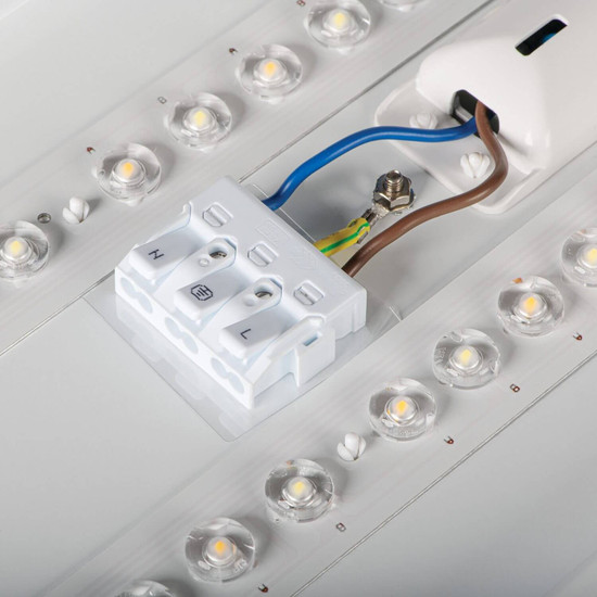Kanlux LED Langfeldleuchte Lincea 24W einstellbar CCT warm-/neutral-/tageslichtweiss 3000K/4000K/6500K Weiß Stahl 70x17cm 38795