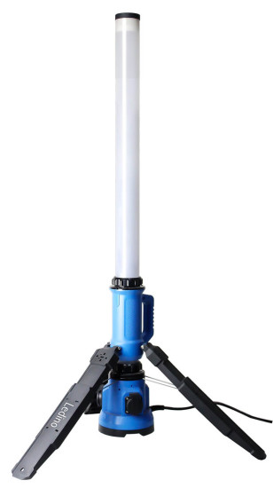 Ledino RATH 90S LED-Arbeitsstrahler 90W Lichtsäule +2 Steckdosen, 360° 8100lm für Bau, Malerarbeiten