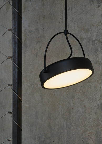 OSRAM LED Pendelleuchte Decor Puck 1XPendant 12W 930 Black 4058075846524