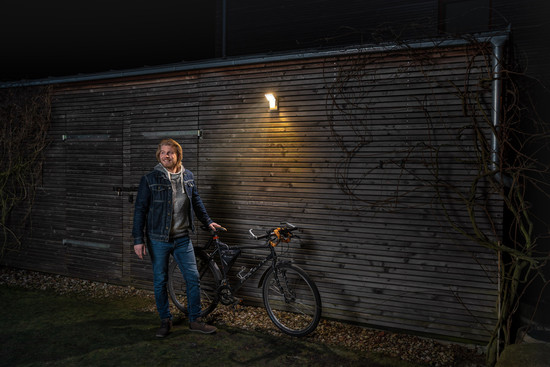 OSRAM LED Aussen-Wandleuchte ENDURA PRO SPOT SENSOR 16W 4000K IP55 White Neutralweiss 4099854451836