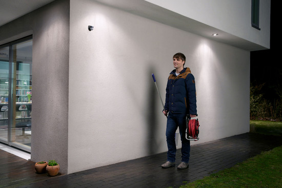 OSRAM Aussen-Wandleuchte SENSOR WALL 110DEG IP44 WT 4099854454134