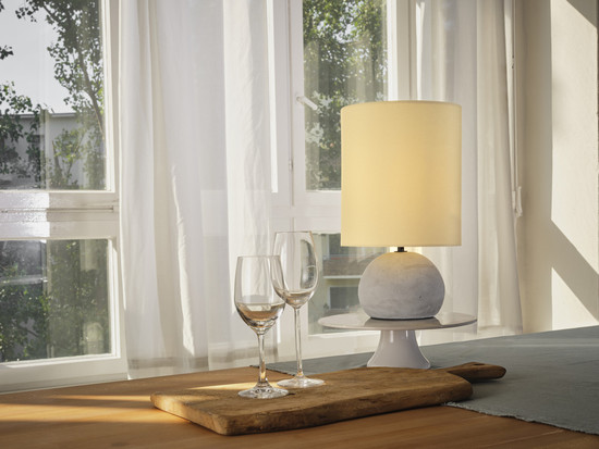 OSRAM Tischleuchte Decor Impact Table 1XE27 Beige and Gray 4099854454707