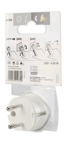 Legrand dimmbares LED-Steckdosen-Nachtlicht mit integriertem Dämmerungssensor, schaltet Lampe bei Dunkelheit automatisch ein, 050676