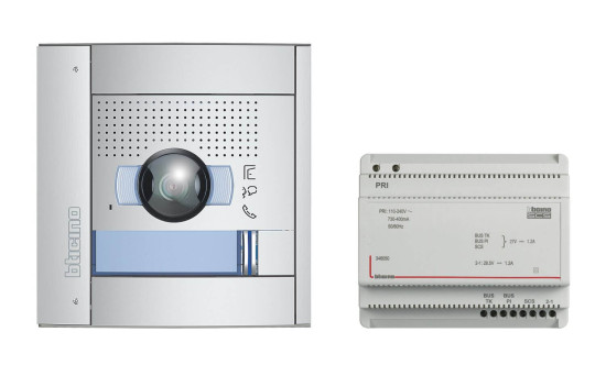 Bticino Video-Türsprechanlagen-Set, Flex ONE für 1-Familienhaus/2-Familienhaus, 2-Draht, SFERA Außenstelle: 135°/96° und LED beleuchtete Kamera, IP54, IK10 mit Klingeltrafo, 905230