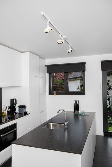 Lucide TRACK DORIAN Schienenstrahler 1-Phasen Stromschienensystem GU10 ES111 360° drehbar Weiß 09954/01/31