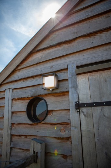 LUTEC Curtis LED Aussenleuchte Solar 3000 K 3W Bewegungsmelder IP54 Anthrazit